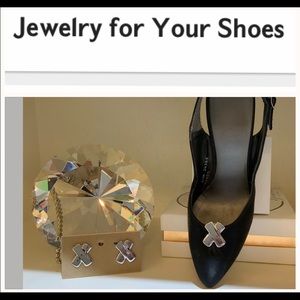 Silver X Shoe Jewelry Clips. SB02
